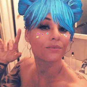 Meet your Posher, Lesley